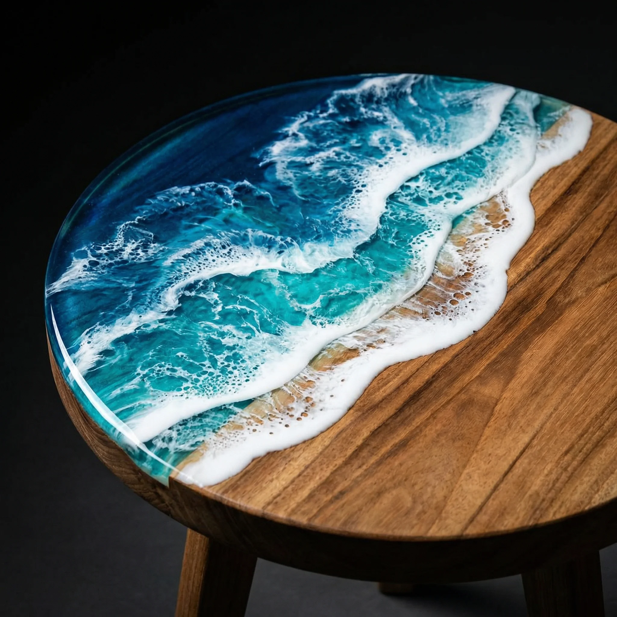 Ocean Meets Gold Table